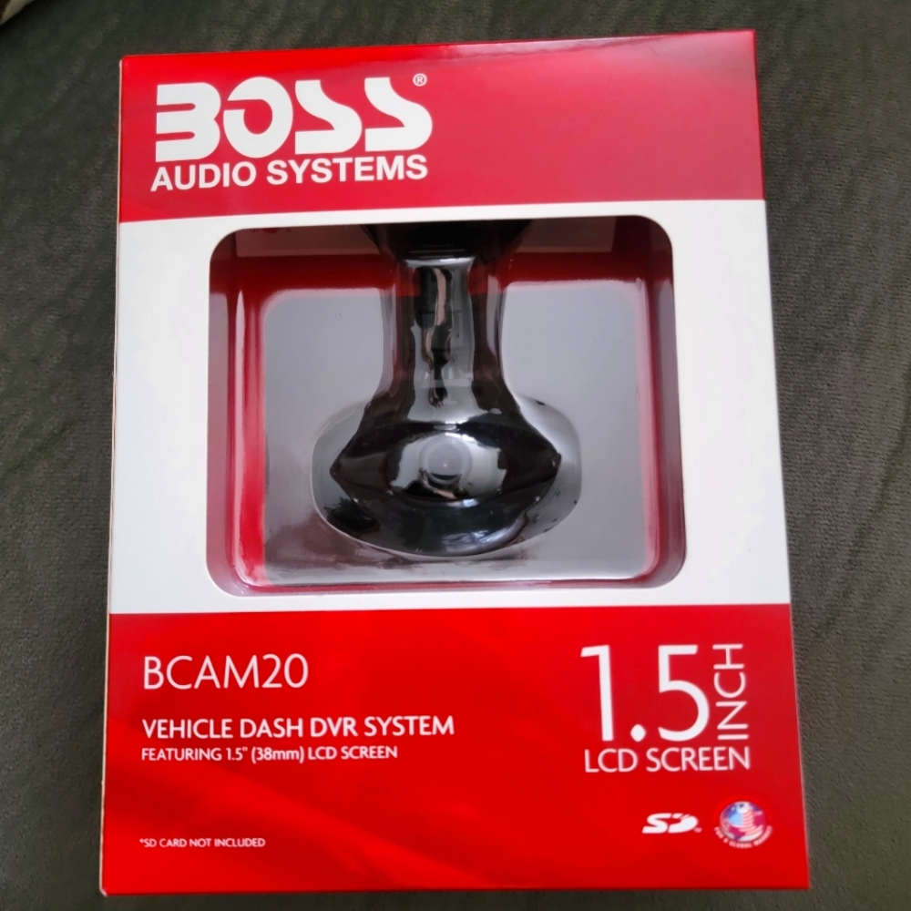 BOSS Audio Systems BCAM20 Car DVR System Featuring 1.5 Inch LCD Screen
